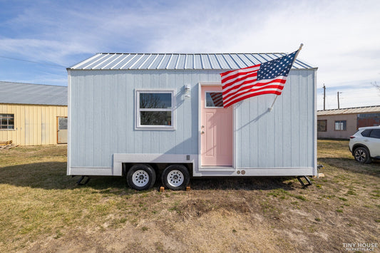 Why More People Are Choosing Tiny Homes Over Traditional Houses?